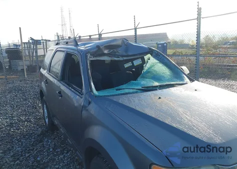 2011 Ford Escape Xlt из США, поврежденный, VIN 1FMCU9DGXBKA87356